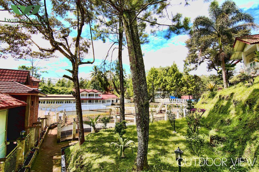 Marbella Twin Waterfall Resort Ciater Extérieur photo
